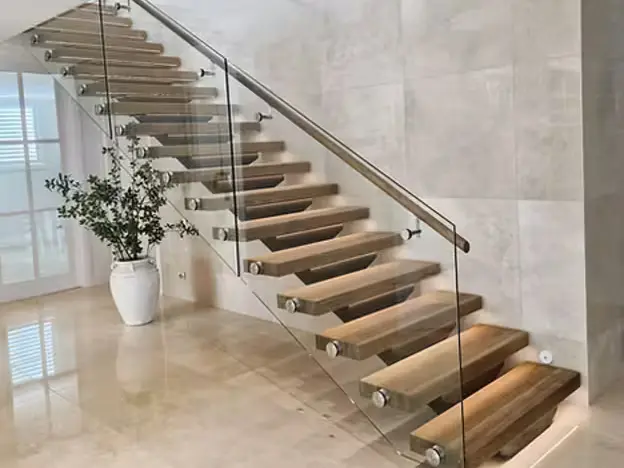 GlassBalustrades5-ezgif.com-avif-to-webp-converter
